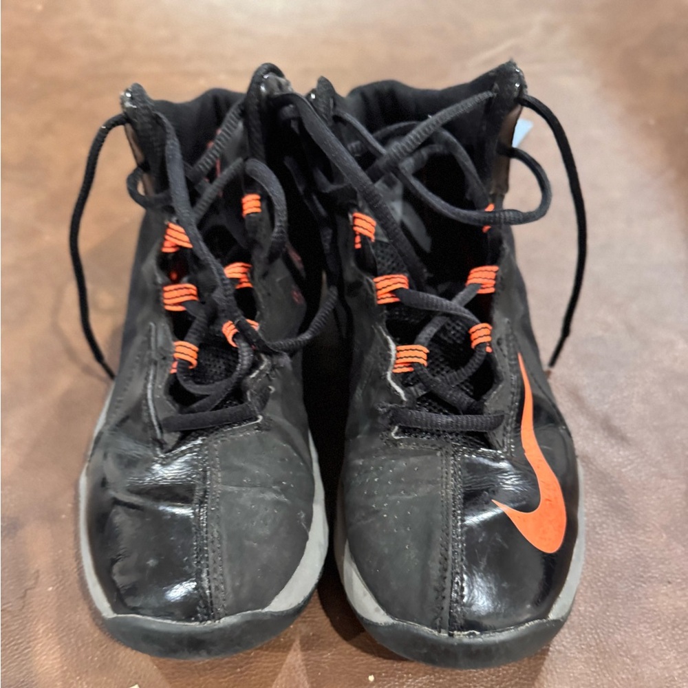Nike Kids Black and Orange Sneakers